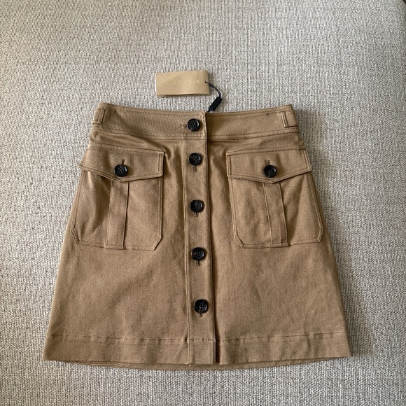 BURBERRY SKIRT NWT size 4 - Picture 1 of 7